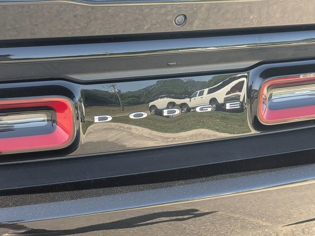 Used 2022 Dodge Challenger R/T RWD image 12