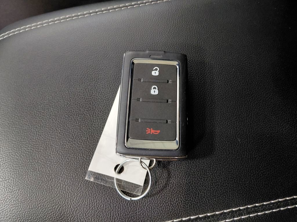 Certified 2025 Jeep Grand Cherokee Laredo X image 36