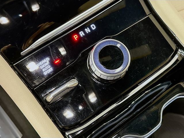 Used 2023 Jeep Grand Cherokee L Limited w/ Luxury Tech Group II image 19