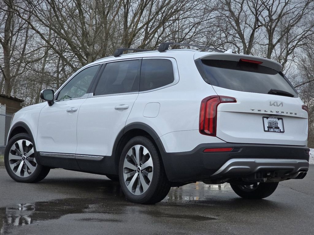 Used 2022 Kia Telluride EX w/ EX Premium Package image 15