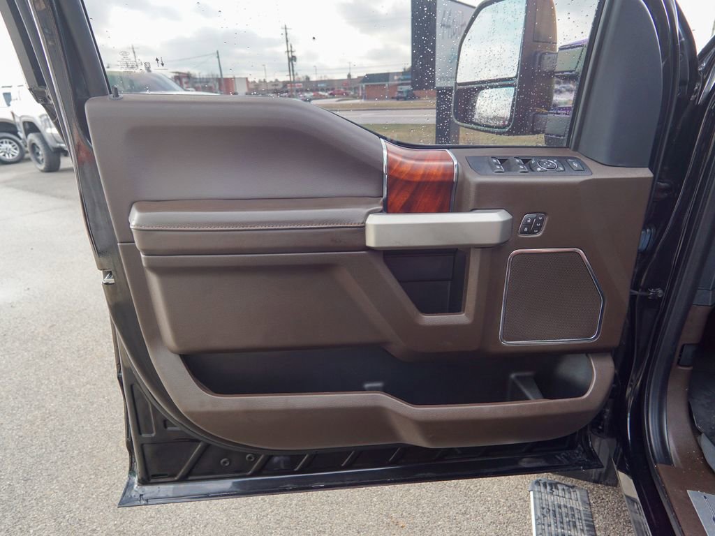 Used 2022 Ford F450 King Ranch w/ King Ranch Ultimate Package image 19