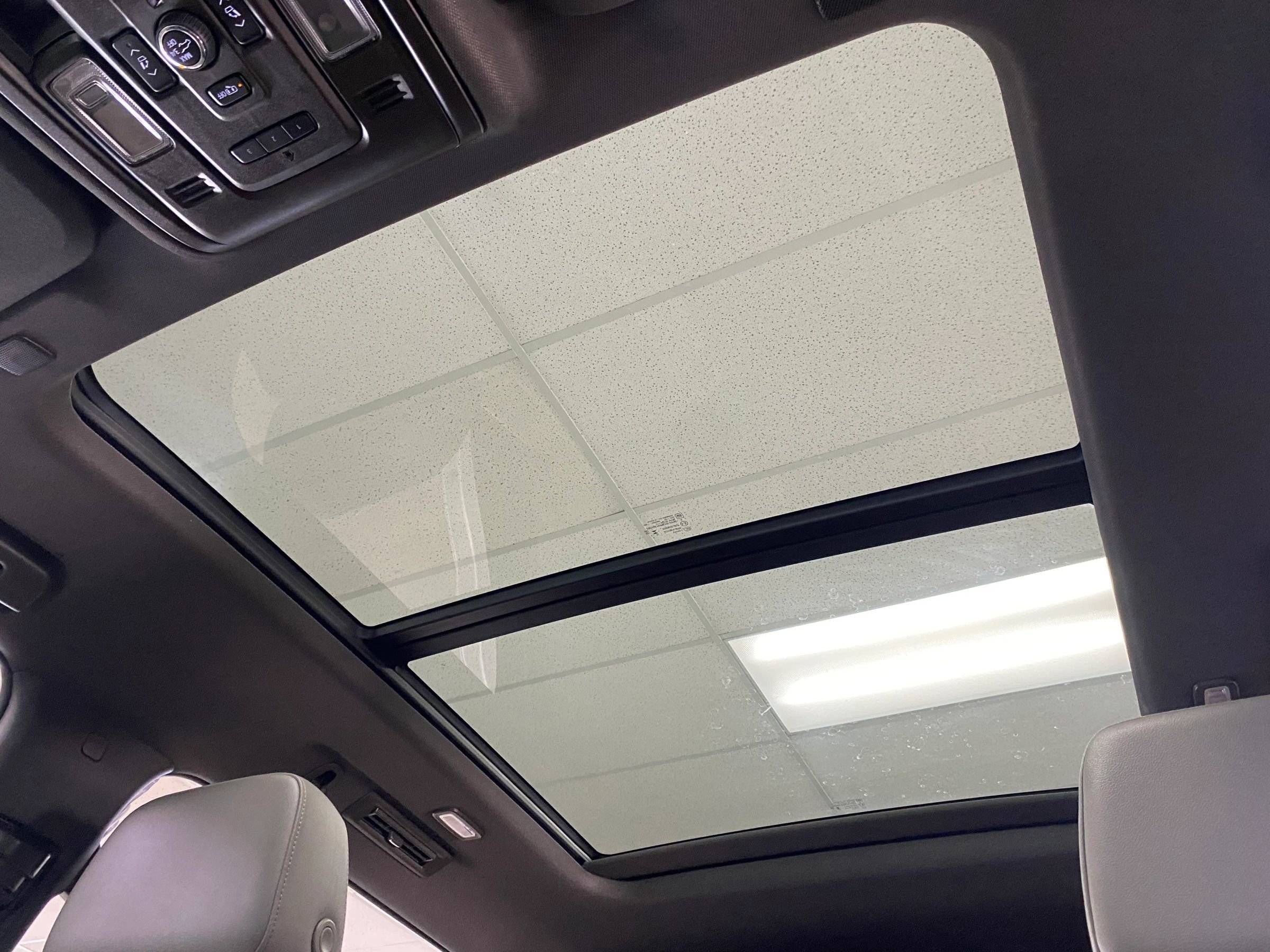 Used 2023 Chevrolet Tahoe LT w/ LT Signature Package image 23