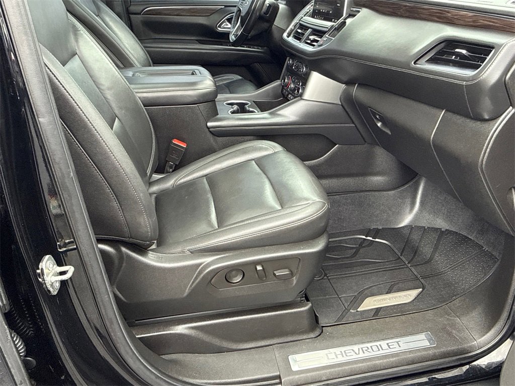 Used 2021 Chevrolet Tahoe Z71 w/ Rear Media and Nav Package image 13