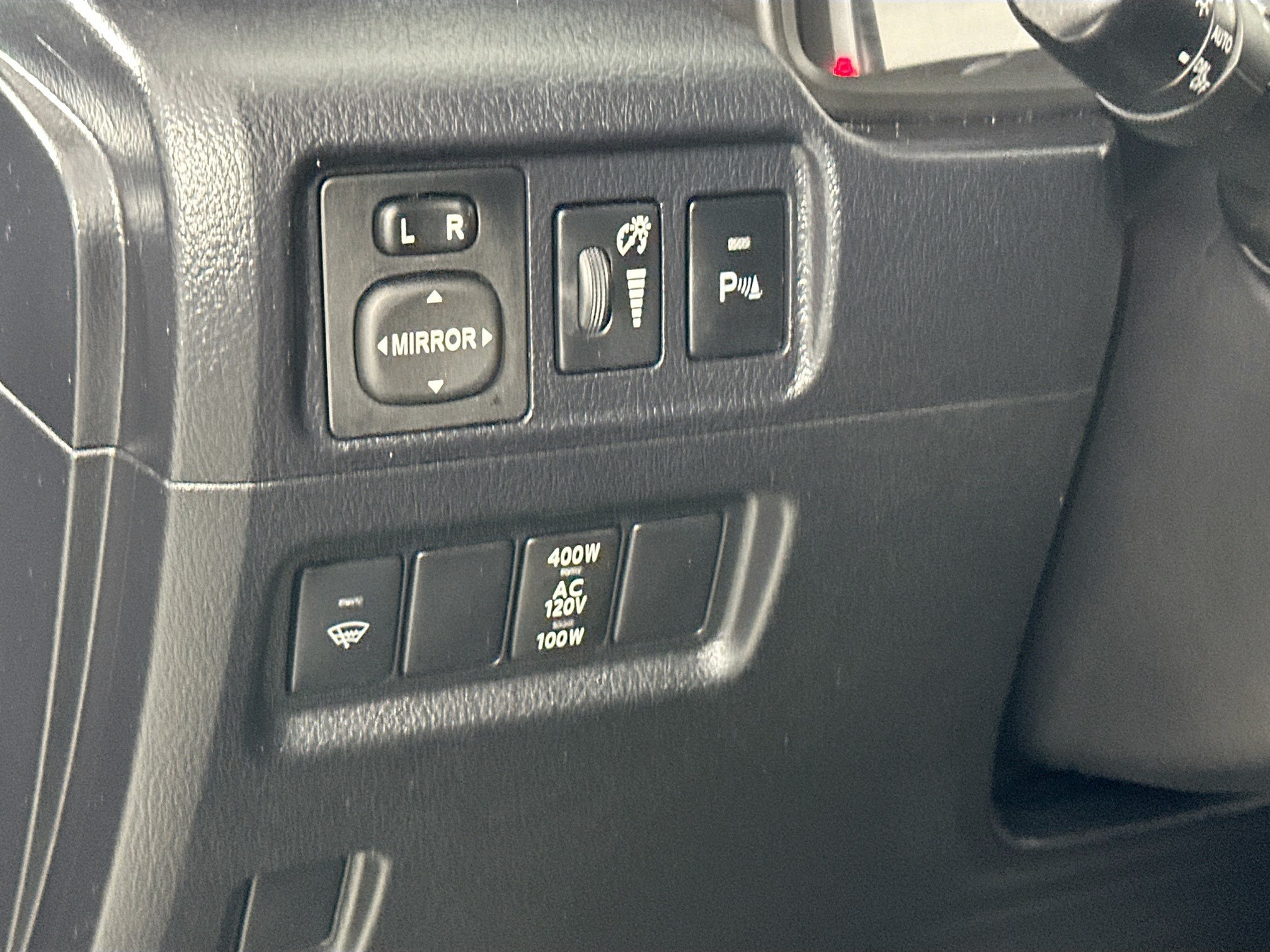 Used 2019 Toyota 4Runner Limited AWD/4WD image 10