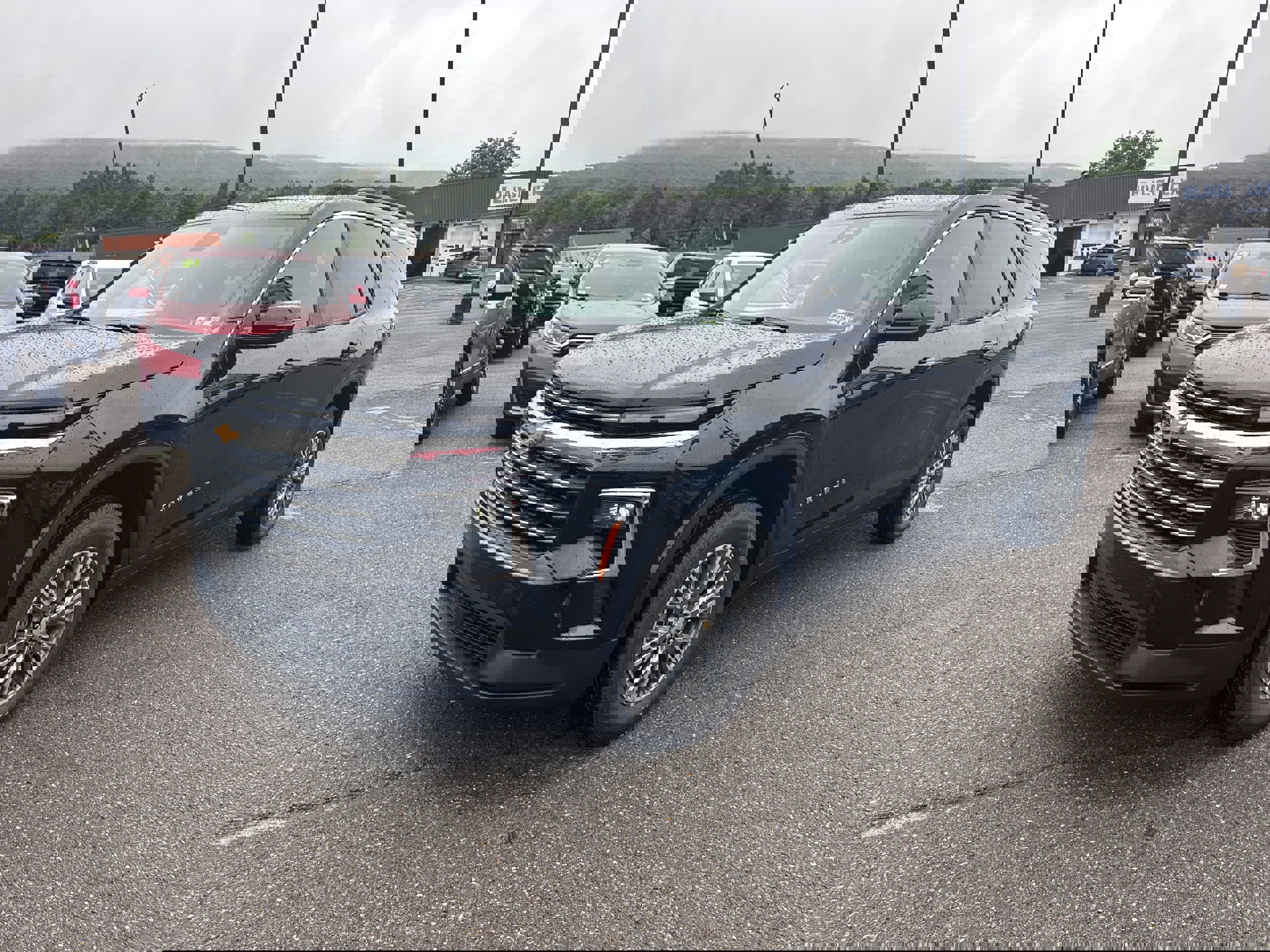 New 2026 Chevrolet Traverse LT image 8