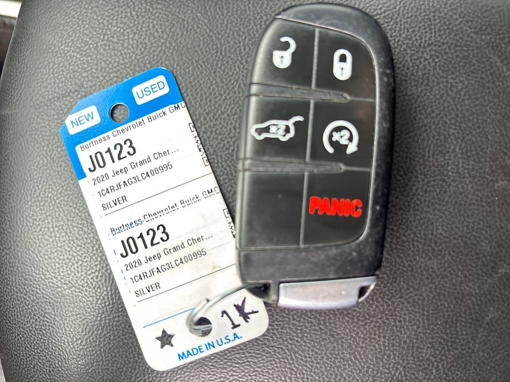 Used 2020 Jeep Grand Cherokee Altitude AWD/4WD image 31
