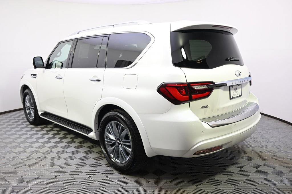 Used 2024 INFINITI QX80 Luxe image 3