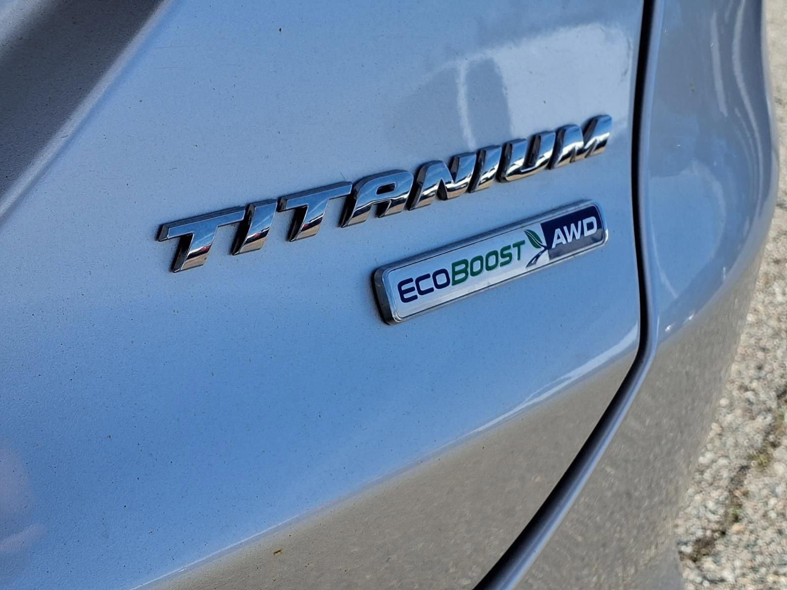 Used 2018 Ford Fusion Titanium AWD/4WD image 10