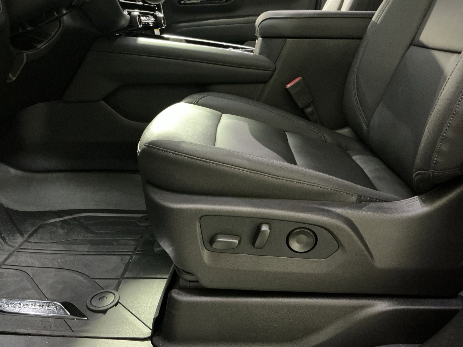 New 2026 Chevrolet Tahoe Z71 w/ Comfort Package image 22