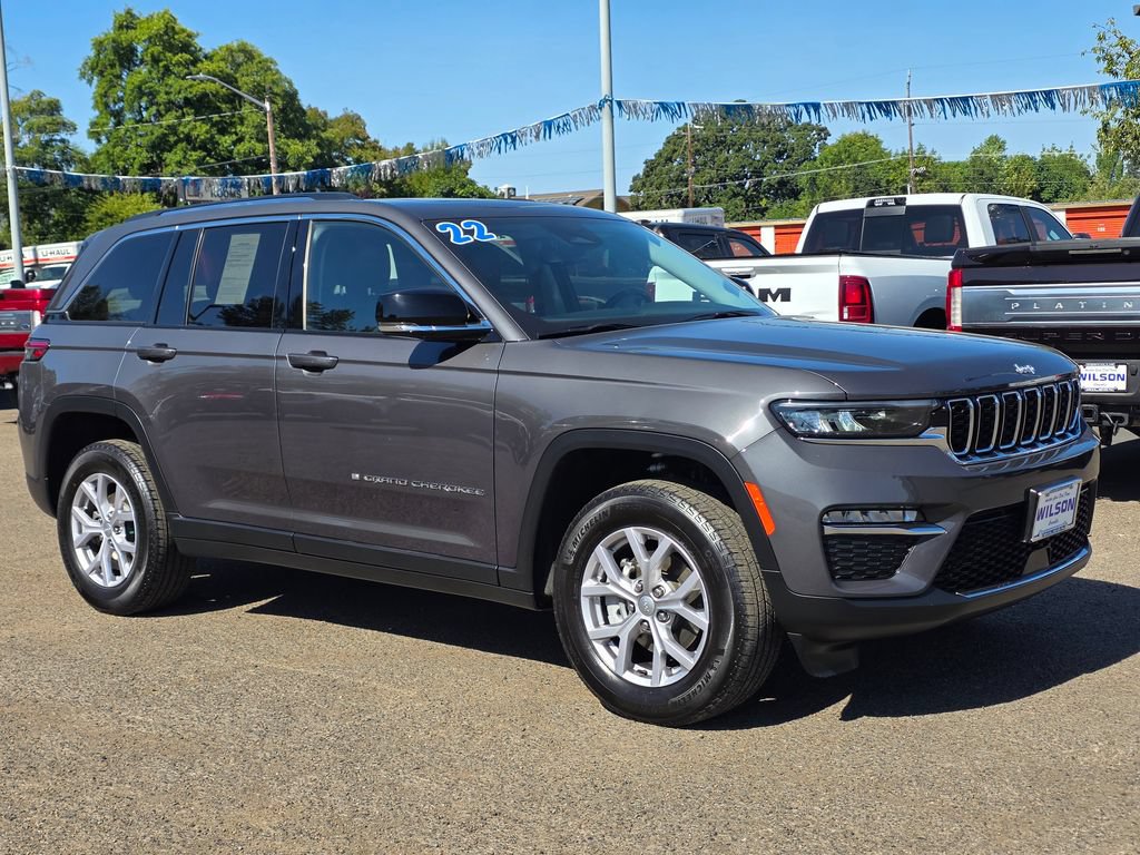 Used 2022 Jeep Grand Cherokee Limited AWD/4WD image 34