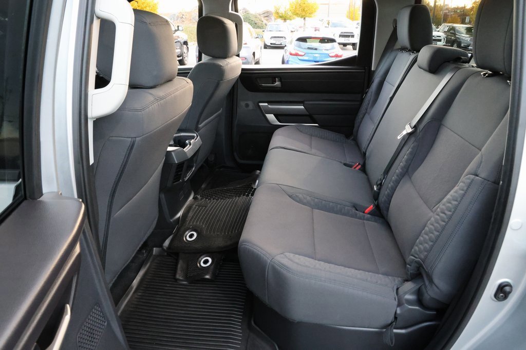Used 2022 Toyota Tundra SR5 w/ SR5 Convenience Package image 18