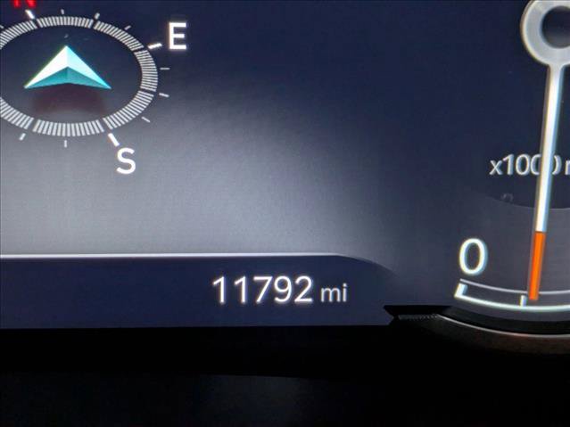 Used 2023 Genesis GV80 3.5T Advanced + AWD/4WD image 9