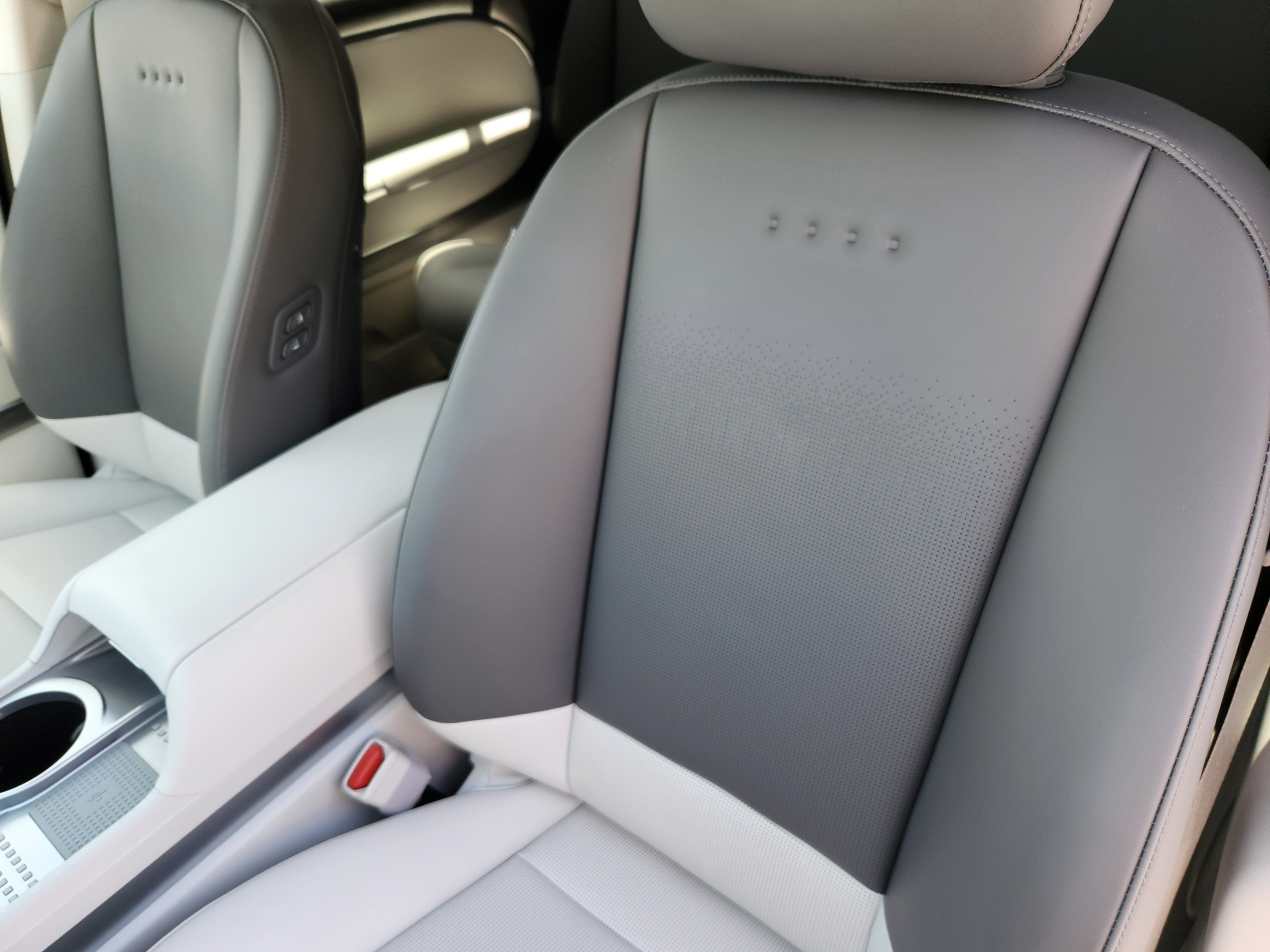 New 2026 Hyundai Ioniq 9 SEL AWD/4WD image 14