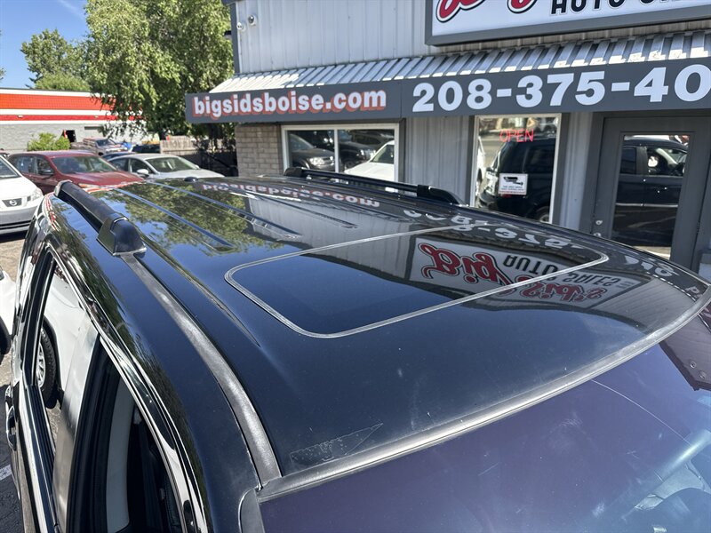Used 2015 Honda Pilot Touring image 11