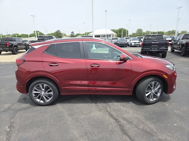 Used 2023 Buick Encore GX Select w/ Sport Touring Package FWD image 23