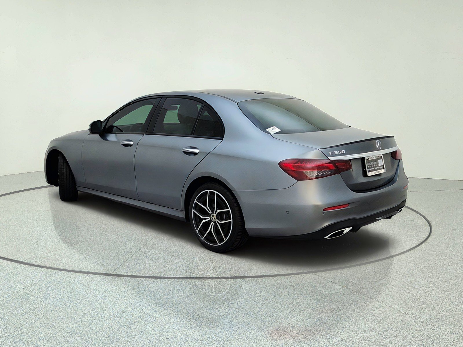 Used 2022 Mercedes-Benz E 350 Sedan image 12