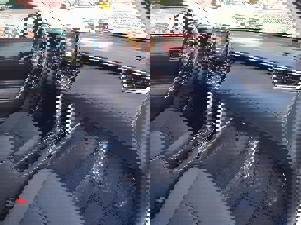 Certified 2023 Toyota Corolla Cross LE image 23