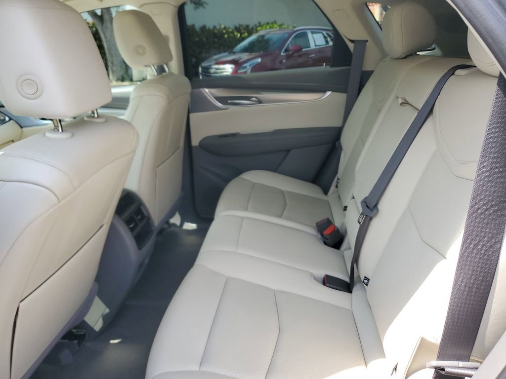 Certified 2023 Cadillac XT5 Premium Luxury w/ Technology Package image 14