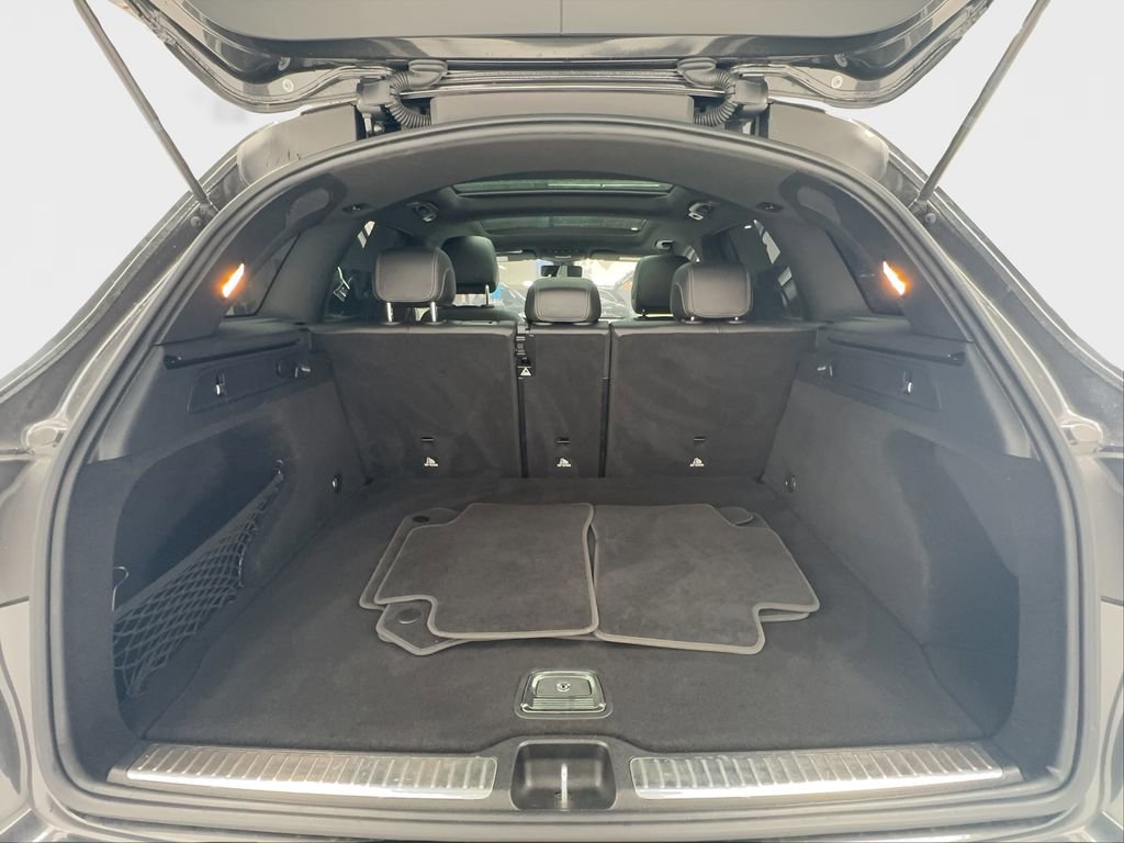 Used 2021 Mercedes-Benz GLC 300 w/ Premium Package image 16