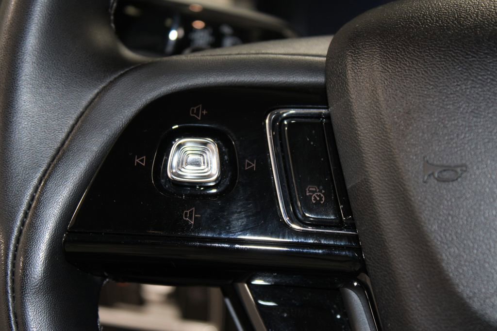 Used 2024 Lincoln Corsair AWD w/ Equipment Group 101A image 45