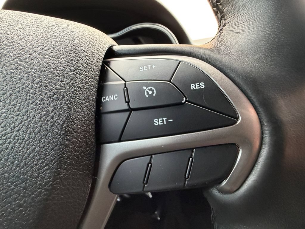 Used 2018 Jeep Grand Cherokee Limited RWD image 24