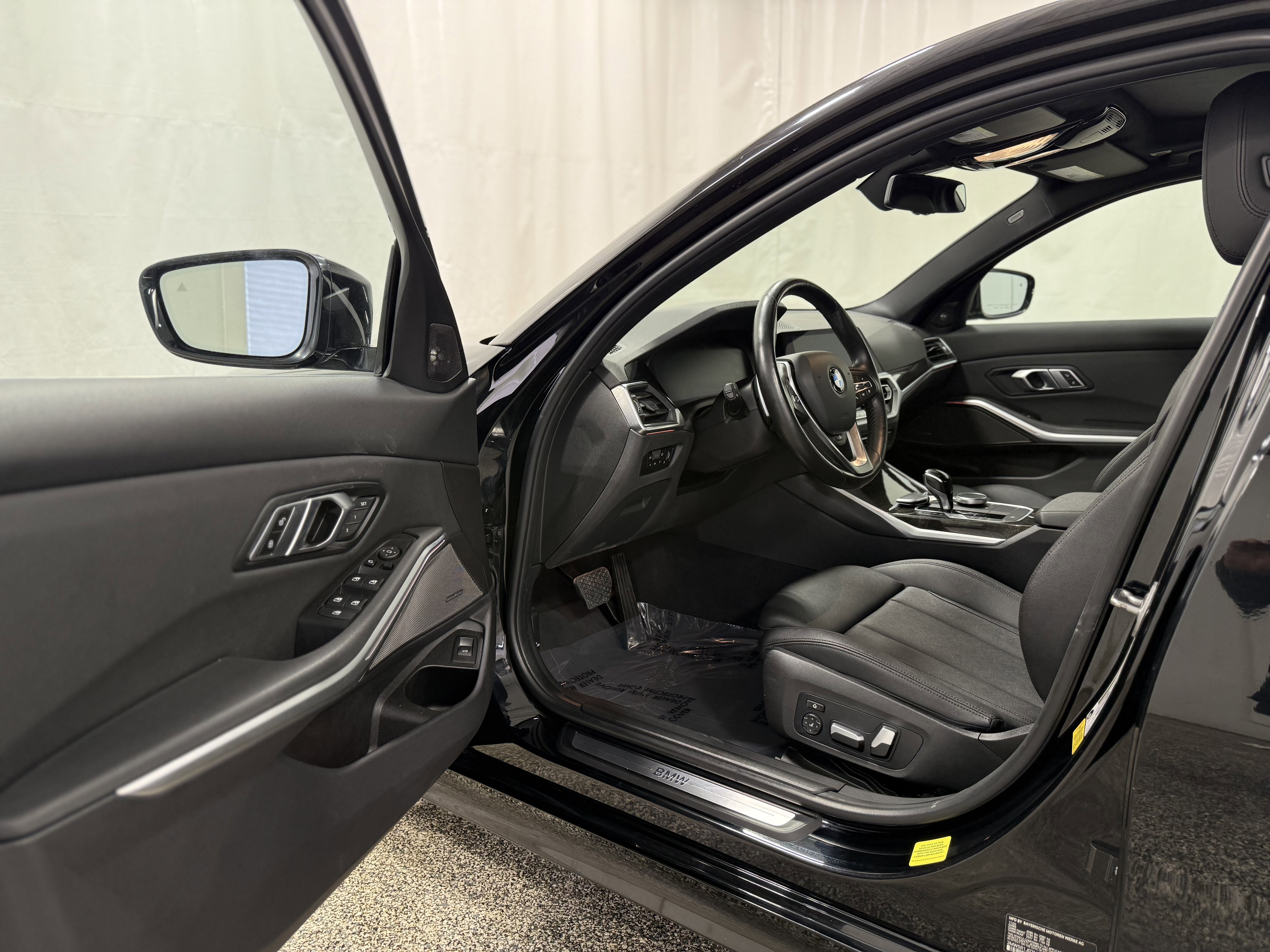 Used 2021 BMW 330i Sedan w/ Convenience Package image 12