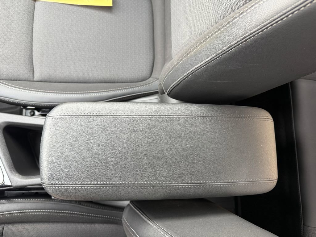 Used 2021 Buick Encore GX Preferred w/ Cold Weather Comfort Package image 26