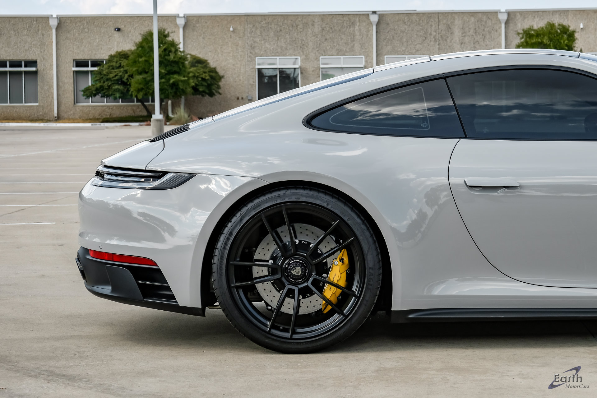 Used 2024 Porsche 911 Carrera GTS RWD image 20