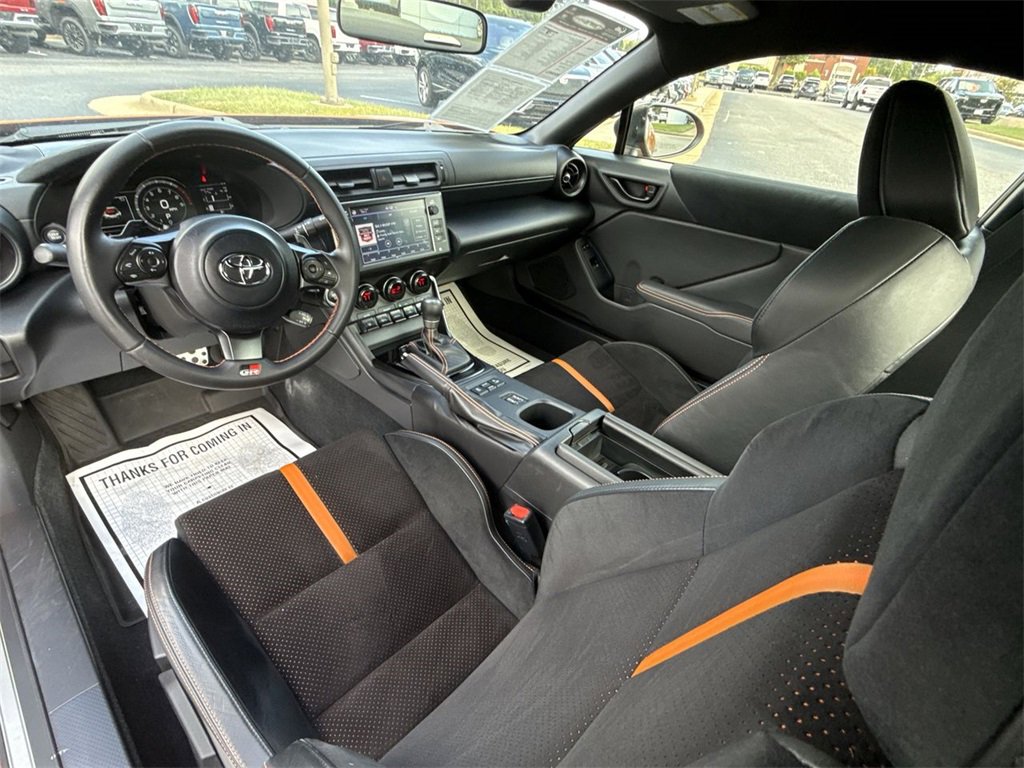 Used 2023 Toyota GR86 10th Anniversary SE image 20