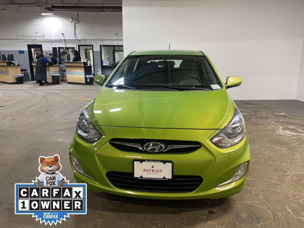 Used 2012 Hyundai Accent SE image 12