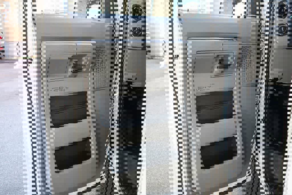 New 2026 Ford E-350 and Econoline 350 Super Duty w/ Power Equipment Group image 27