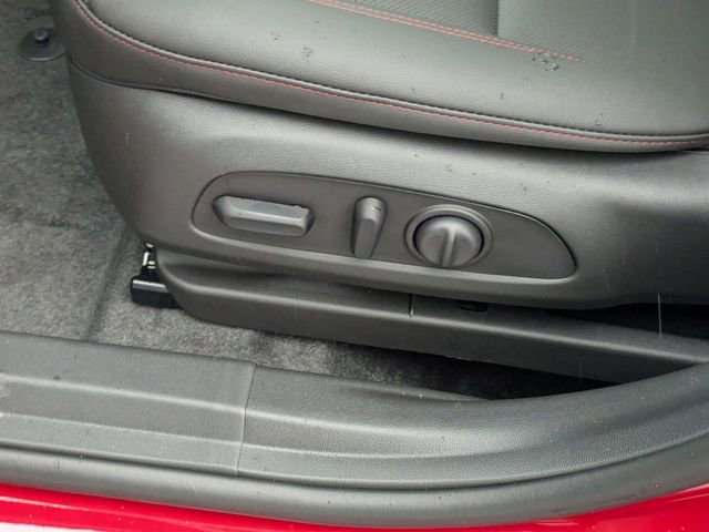 New 2026 Chevrolet Trax RS w/ Sunroof Package FWD image 12