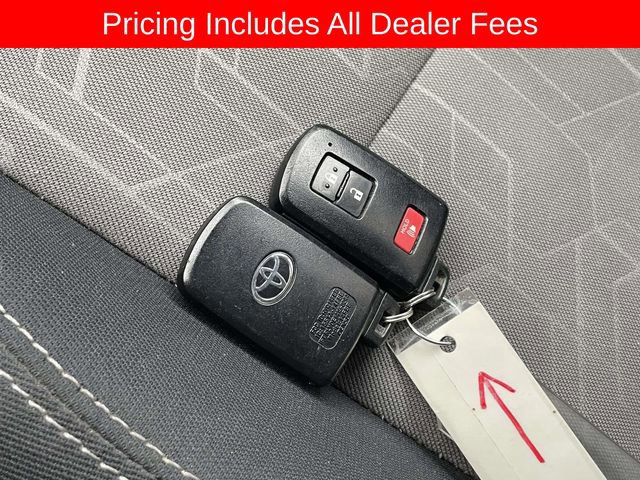 Used 2023 Toyota Tacoma TRD Sport AWD/4WD image 36
