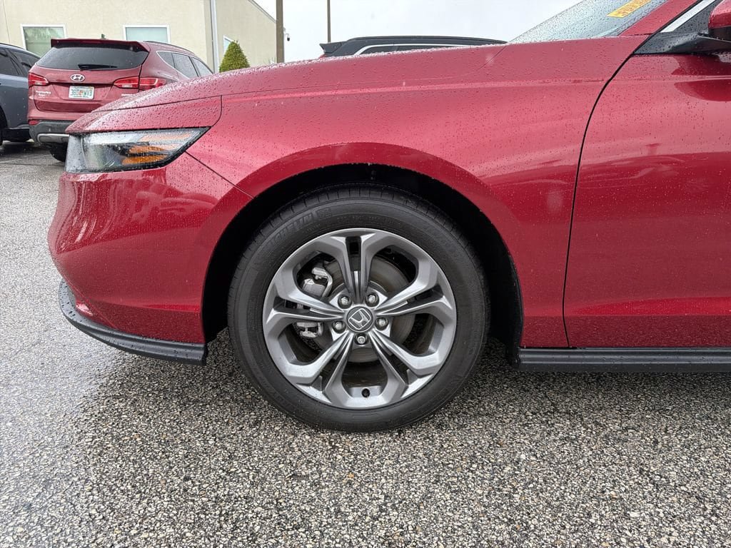Used 2024 Honda Accord EX image 33