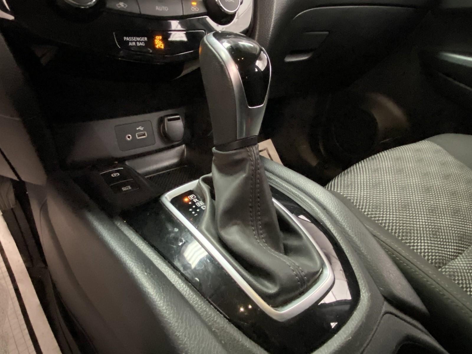 Used 2019 Nissan Rogue Sport SV w/ Technology Package image 26