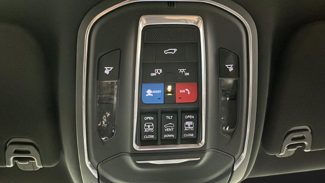 Used 2022 Jeep Wagoneer Series II w/ Premium Group I AWD/4WD image 33