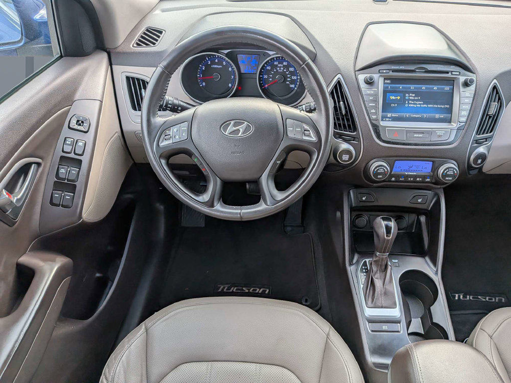 Used 2014 Hyundai Tucson Limited w/ Technology Package 02 FWD image 21