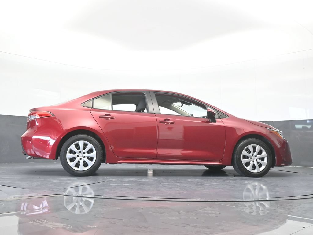 Used 2022 Toyota Corolla LE FWD image 54