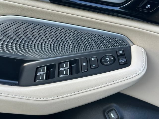 Used 2022 Acura MDX w/ Technology Package AWD/4WD image 21