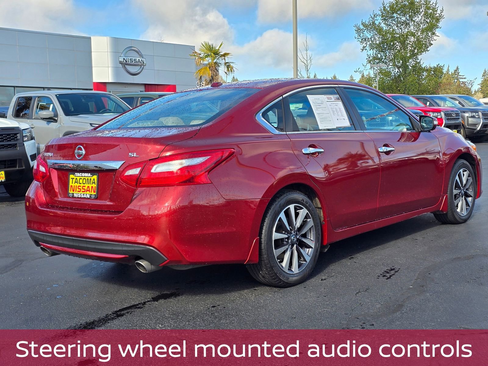 Used 2017 Nissan Altima 2.5 SL w/ Moonroof Package image 5
