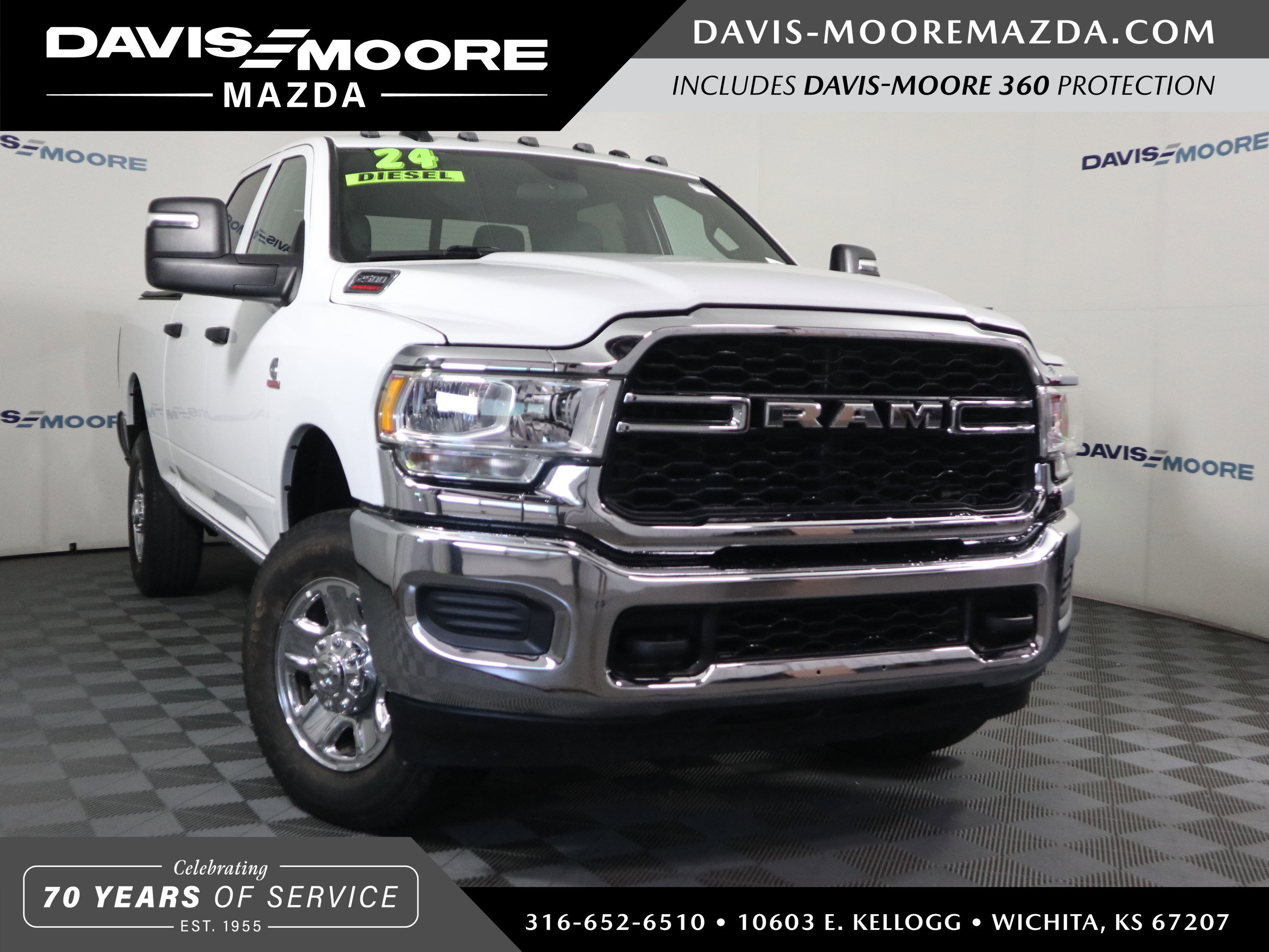 Used 2024 RAM 2500 Tradesman w/ Chrome Appearance Group