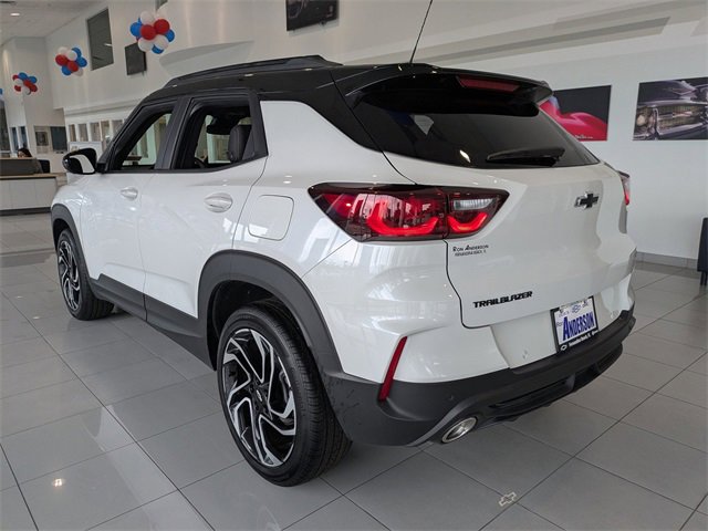 New 2026 Buick Encore GX Sport Touring w/ Comfort Package image 5