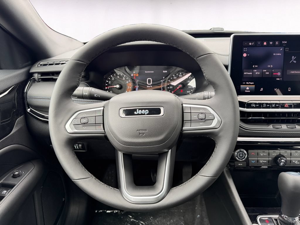 New 2026 Jeep Compass Latitude AWD/4WD image 12