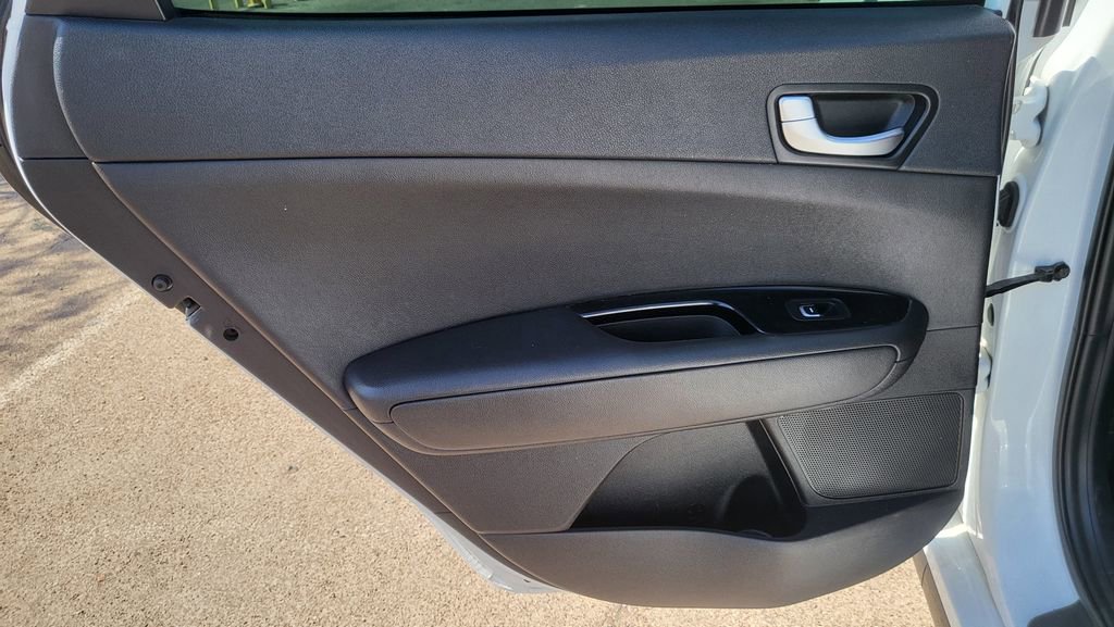 Used 2017 Kia Optima SX FWD image 21