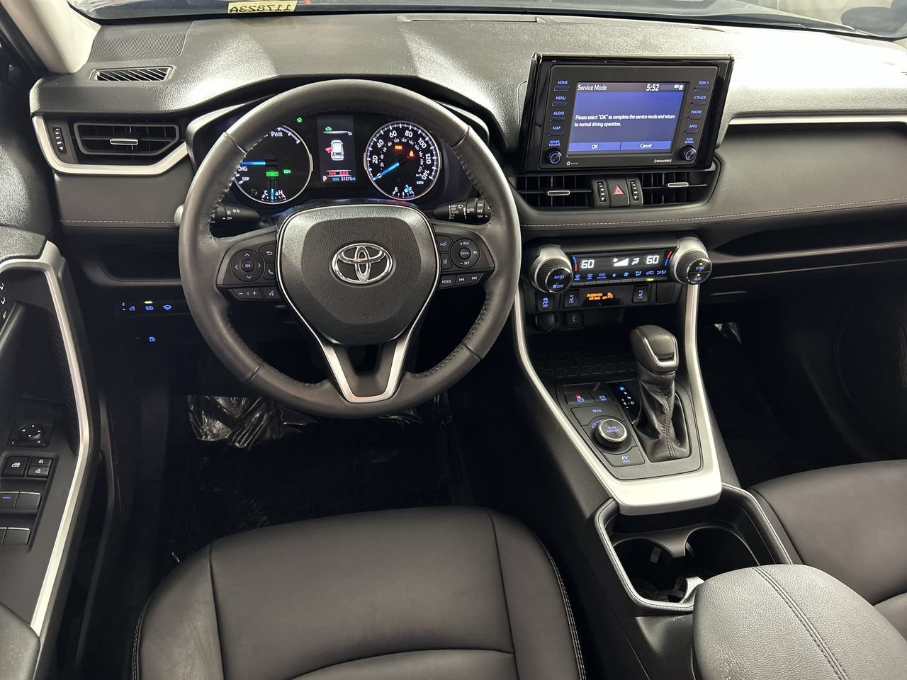Used 2021 Toyota RAV4 XLE Premium AWD/4WD image 23