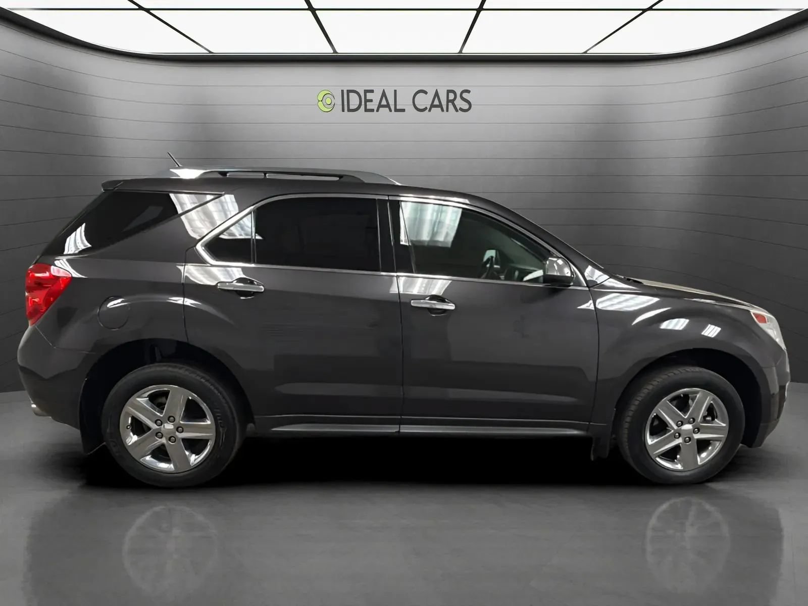 Used 2015 Chevrolet Equinox LTZ AWD/4WD image 4