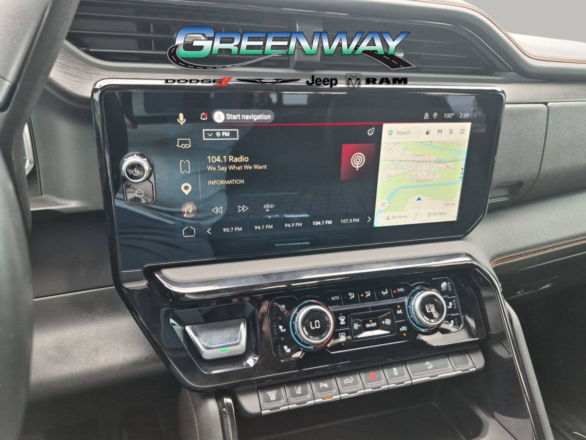 Used 2025 GMC Sierra 2500 AT4 w/ AT4 Premium Plus Package AWD/4WD image 5