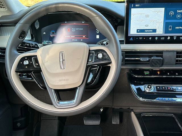 Certified 2023 Lincoln Corsair FWD w/ Equipment Group 101A image 25