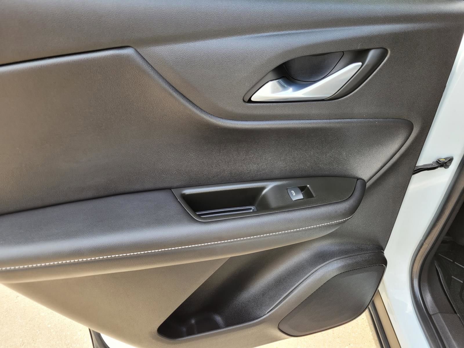 Used 2023 Chevrolet Blazer LT w/ Convenience Package FWD image 16