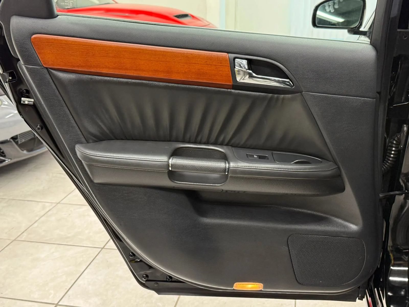 Used 2007 INFINITI M35 x w/ Technology Pkg AWD/4WD image 17